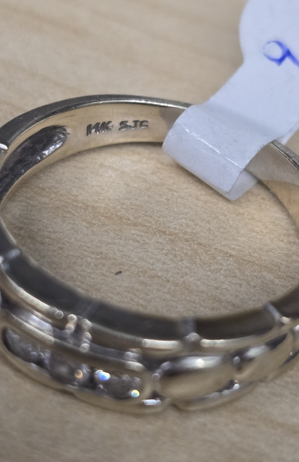 Men 14k Solid (SJC) Gold Wedding Band Nugget Ring 0.04 CTW Single Cut 3 Diamonds
