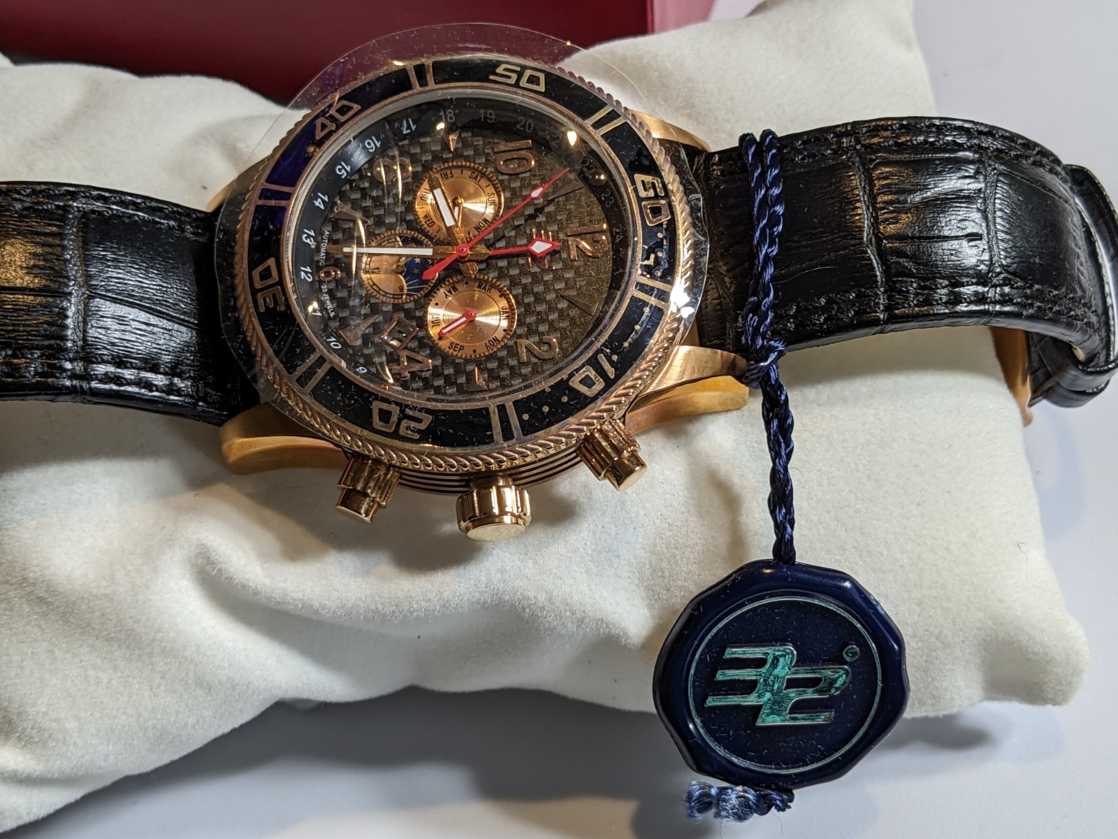 32 Degrees Chronograph TIMEPIECE ! SELF WIND AUTOMATIC NEW IN BOX ROSE GOLD