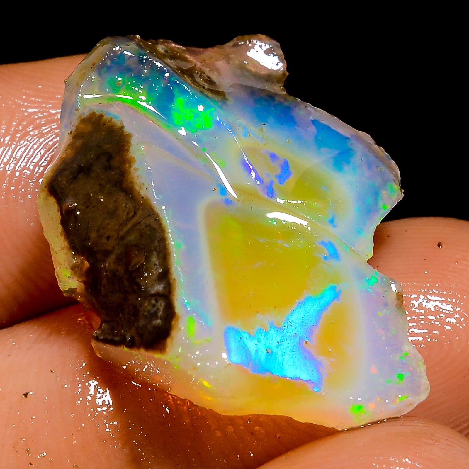 Specimen Crystal Welo Fire Natural Ethiopian Opal Rough OO 12.5 Ct. 23X17X5 mm