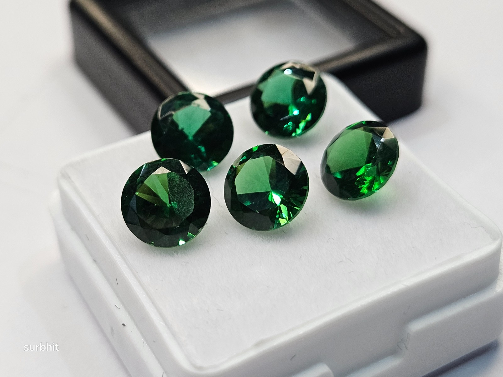 AAA Colombian Emerald Round Cut 8-9 Ct 5Pcs Green Certified Loose Gemstone