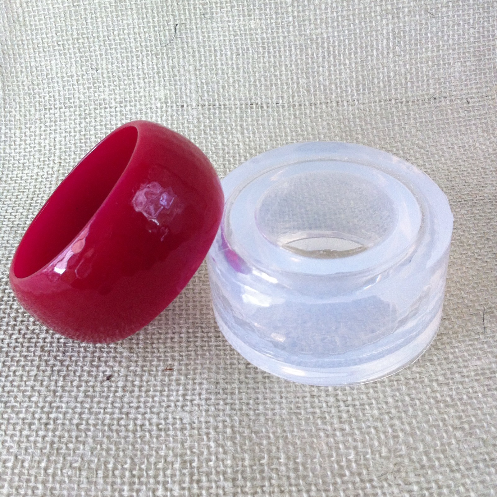 CLEAR SILICONE MOLD, (MB056) FOR SMOOTH FACETED BRACELET