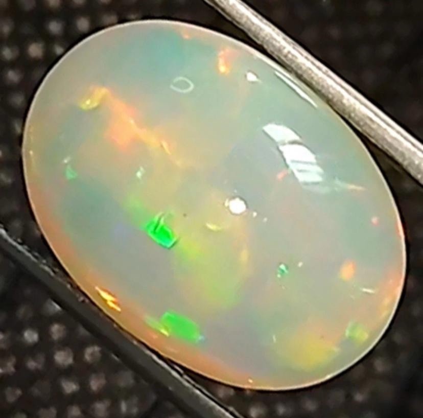 100% Natural Ethiopian Opal – 22.14 Ct 🌈 Strong Multi-Color Play of Fire