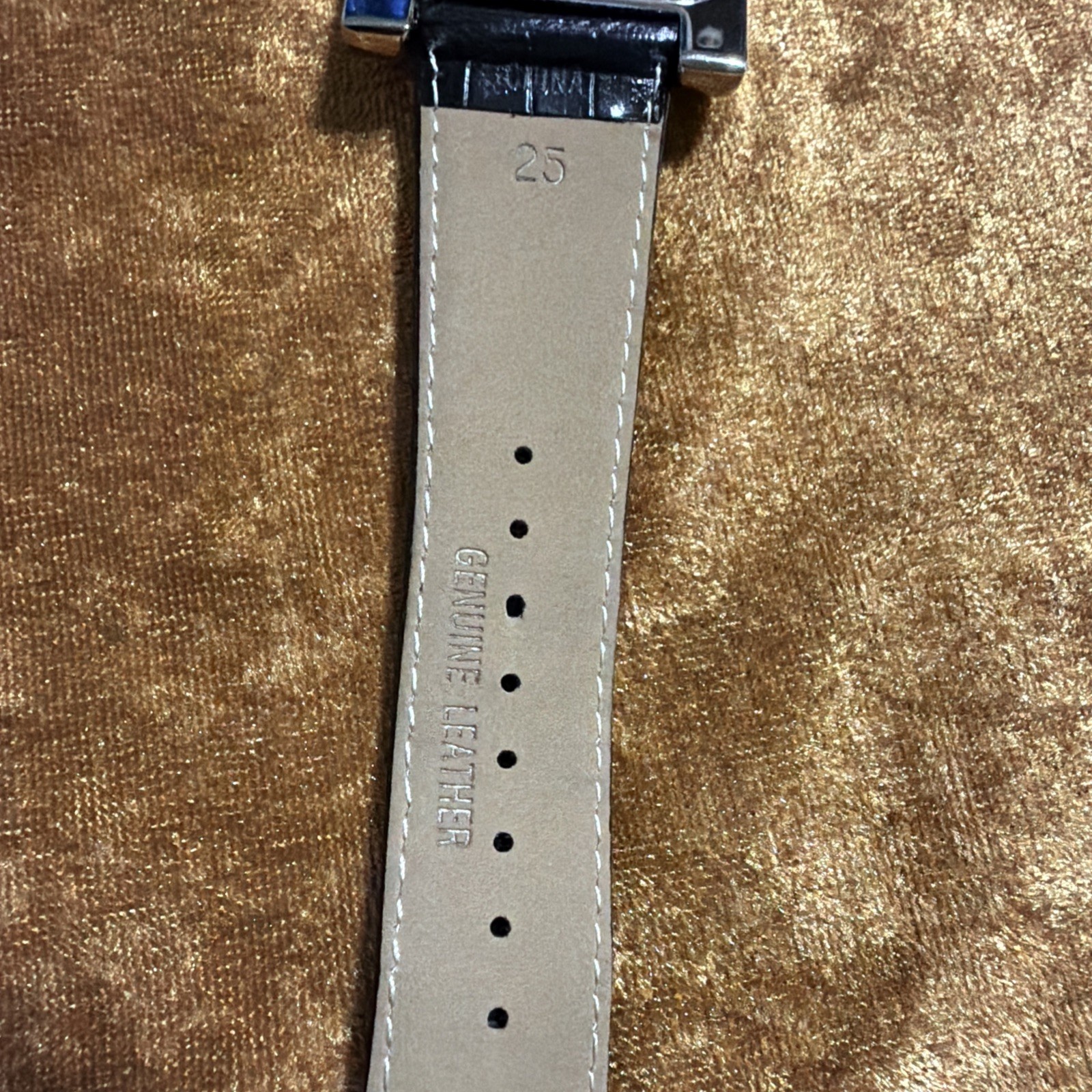 Vintage Joan Rivers Classics V377 Women’s Boyfriend Watch Black Leather Band