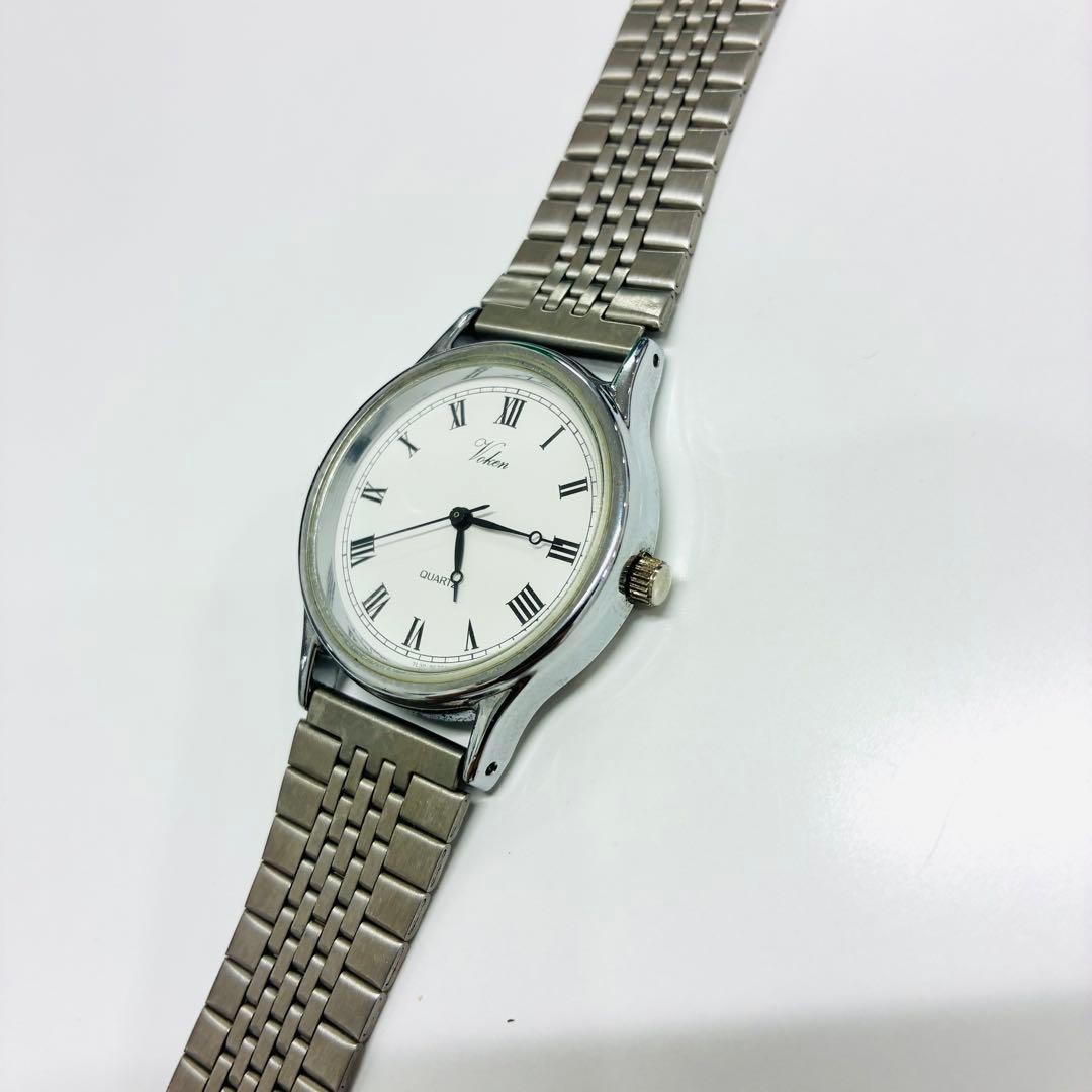 Working condition CITIZEN (Q&Q) Quartz Analog Watch, Sil 【Direct from japan】