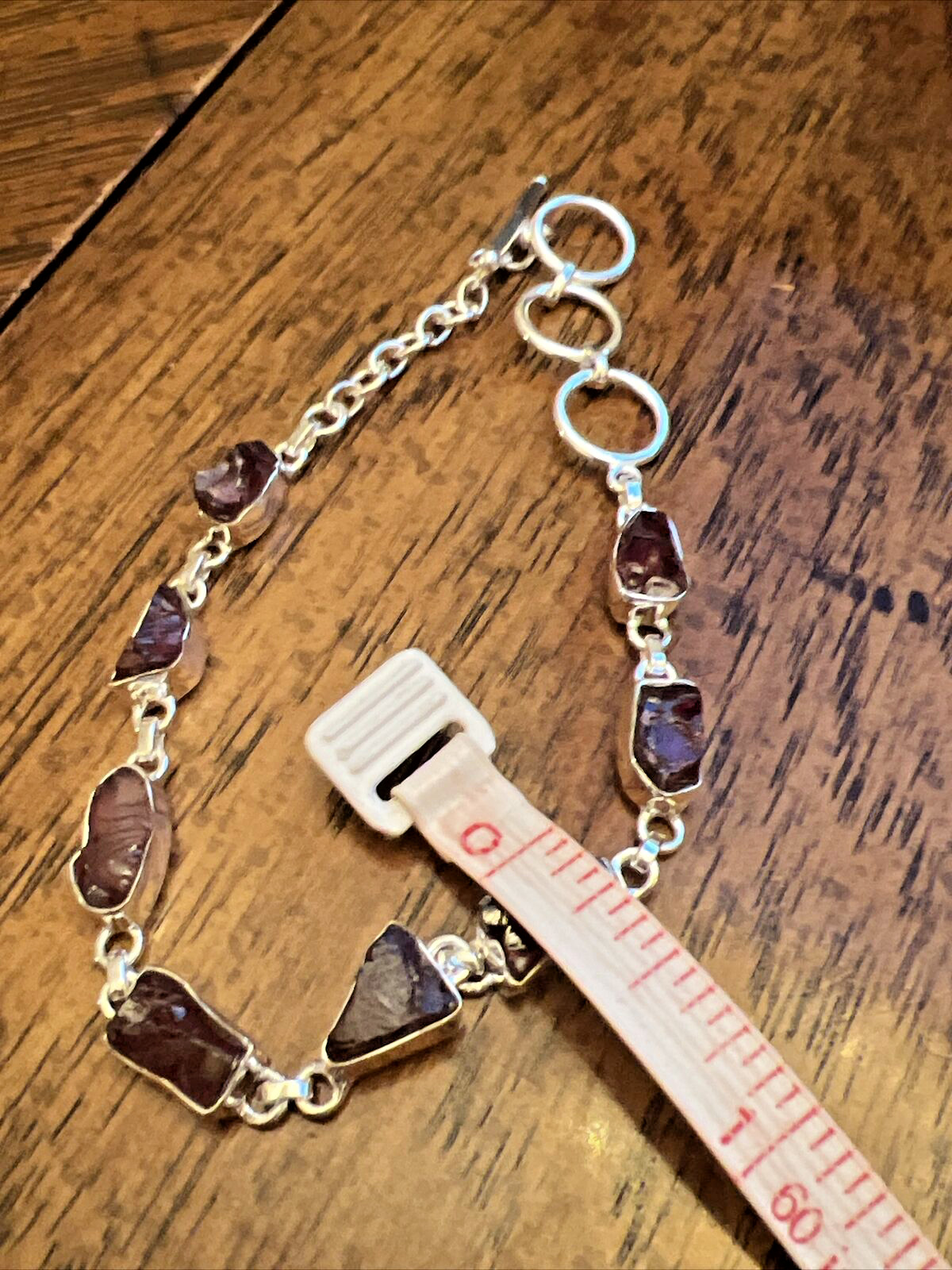 Artisan Crafted Orissa Rhodolite Garnet Bracelet in Sterling Silver (7.25 In) 18