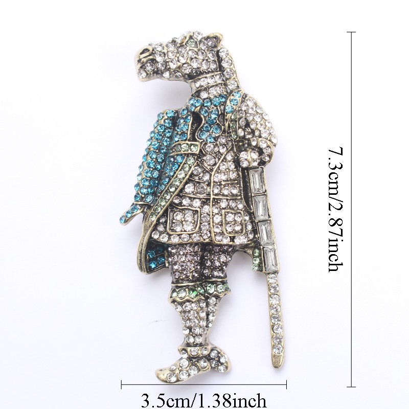 Dainty Lady’s Camel – Headed Knight Brooch:Unique Jewelry Accessory,Perfect Gift