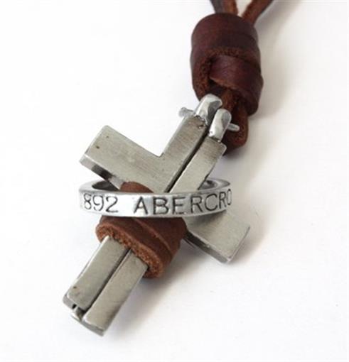NEW Leather Men’s Cross Ring Metal Pendant Surfer Necklace Choker Adjustable