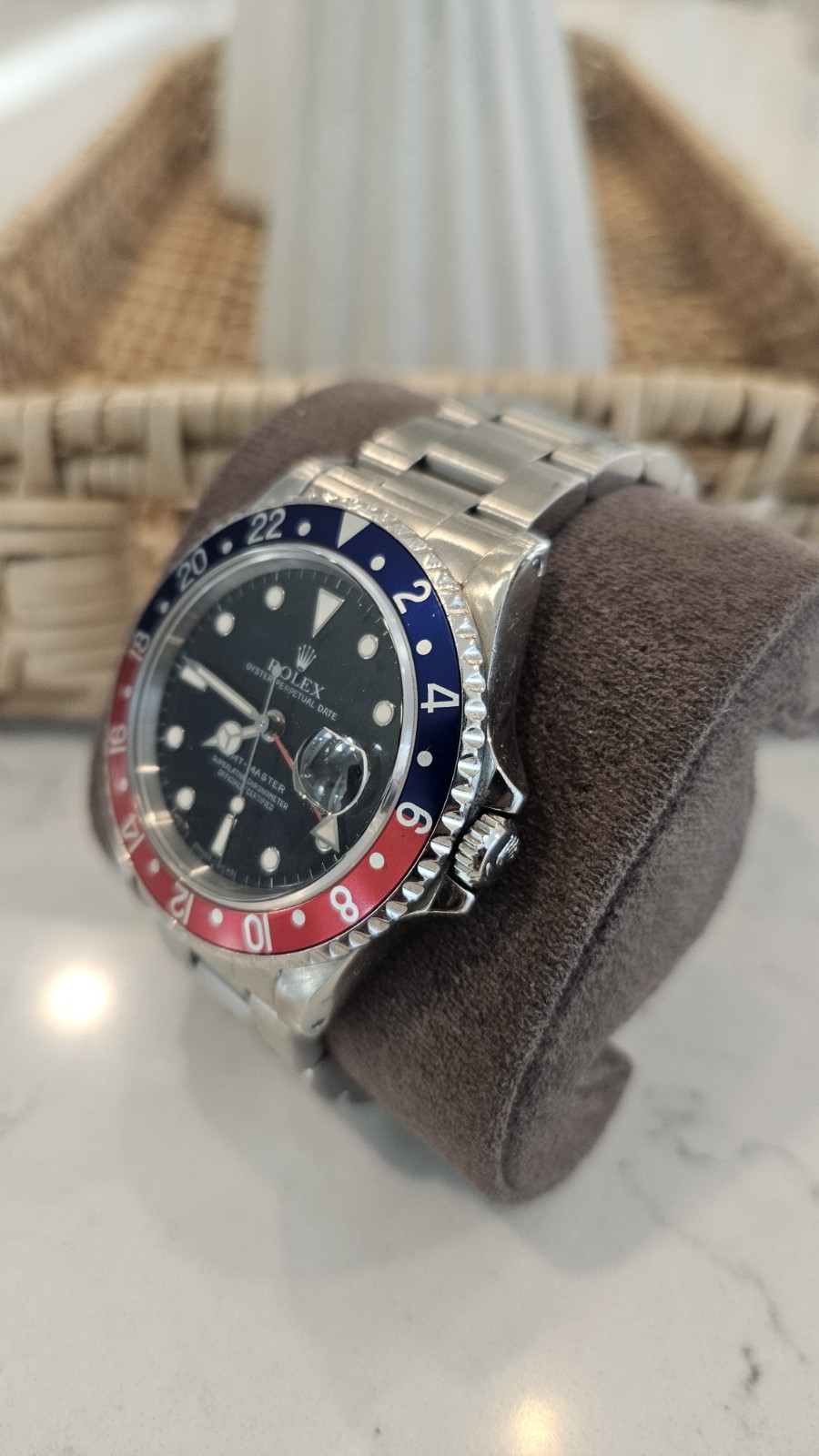 Rolex GMT-Master 16700 Silver Oyster Bracelet Blue and Red Bezel RSC Receipt