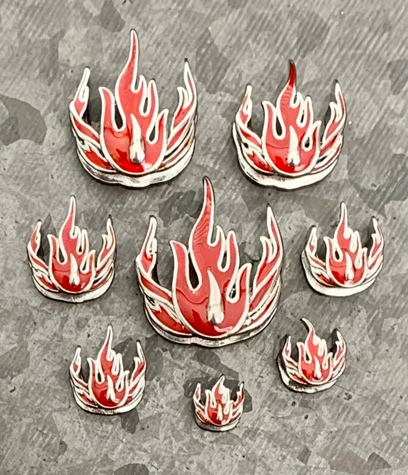 PAIR Red Flames Saddle Ear Spreader Surgical Steel Tunnels Plugs Gauges