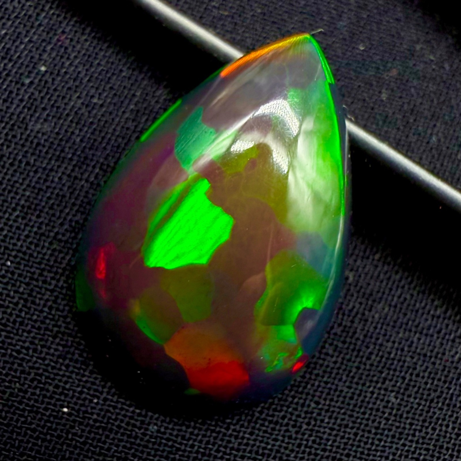 opal, Natural black loose opal, Honeycomb ethiopian opal cabochon 6.65Ct 20x13mm