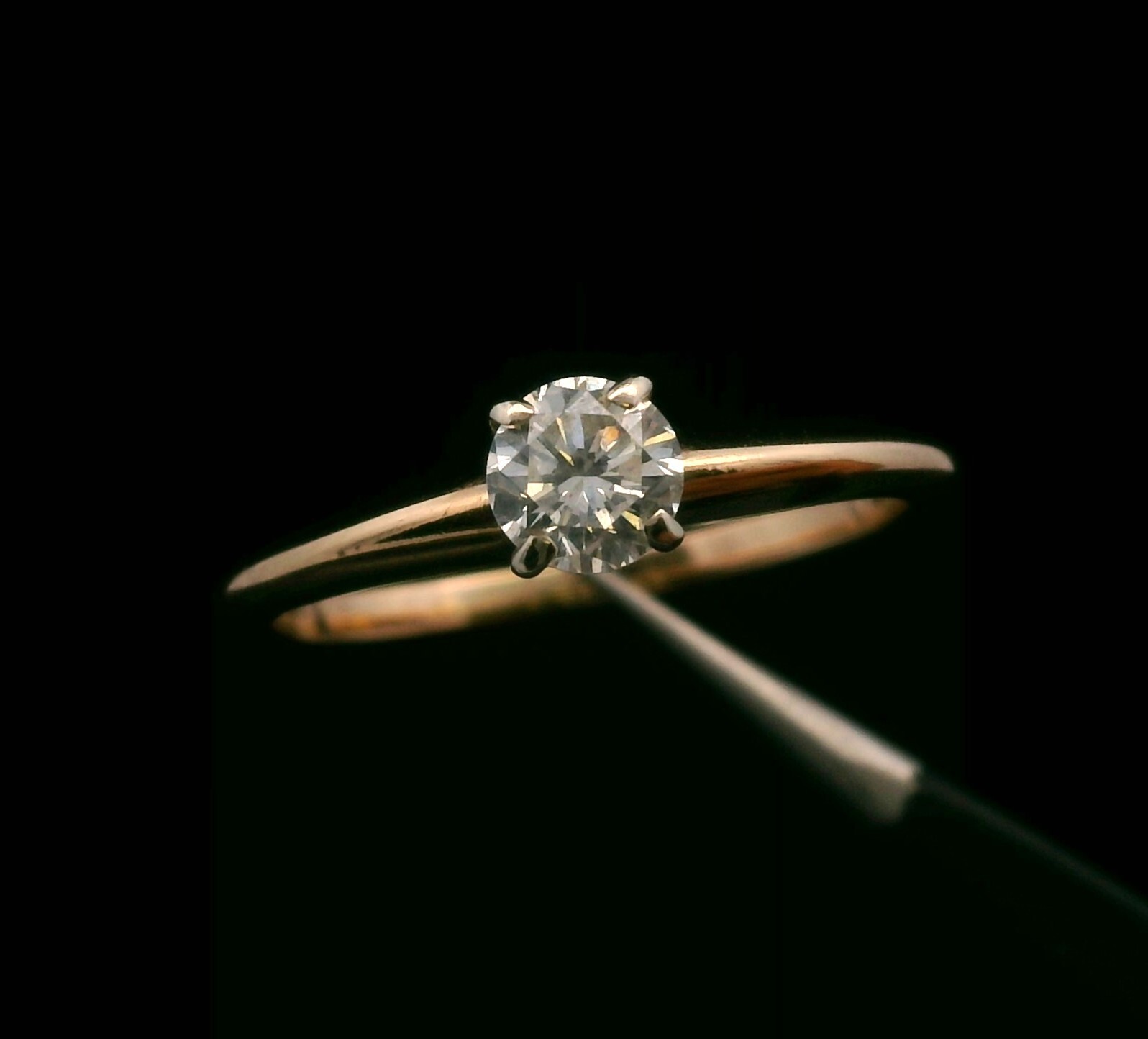 14KT Yellow Gold 0.38ct Diamond Ring – Size 6.75 – 1.95g