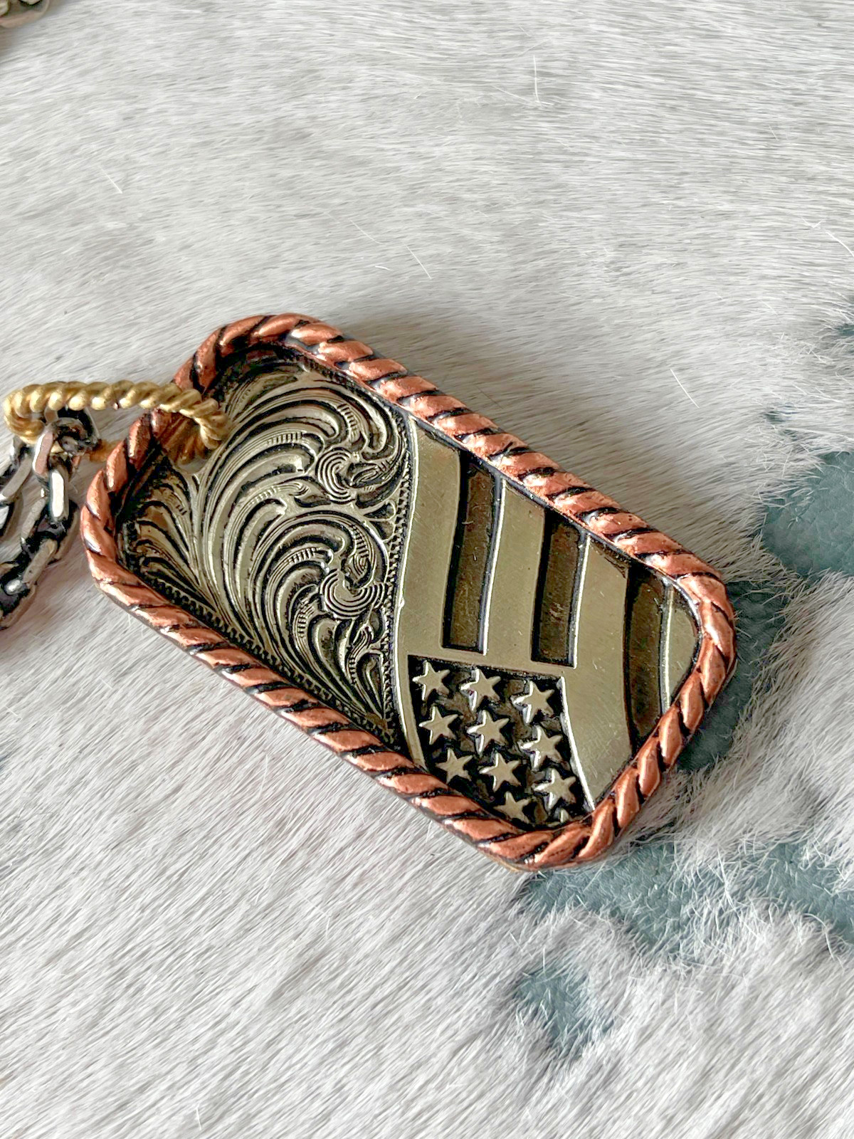 Silver Strike Mens Necklace 24 in Dog Tag Engraved Silver US Flag Chain America