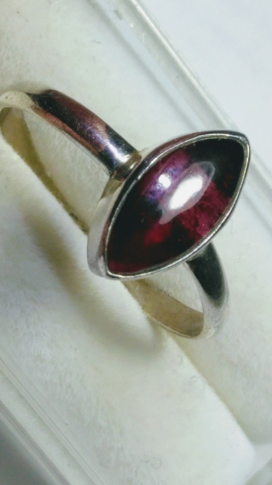 LOVELY UNTREATED NATURAL GARNET IN STERLING SILVER RING SIZE 9.0-9.25