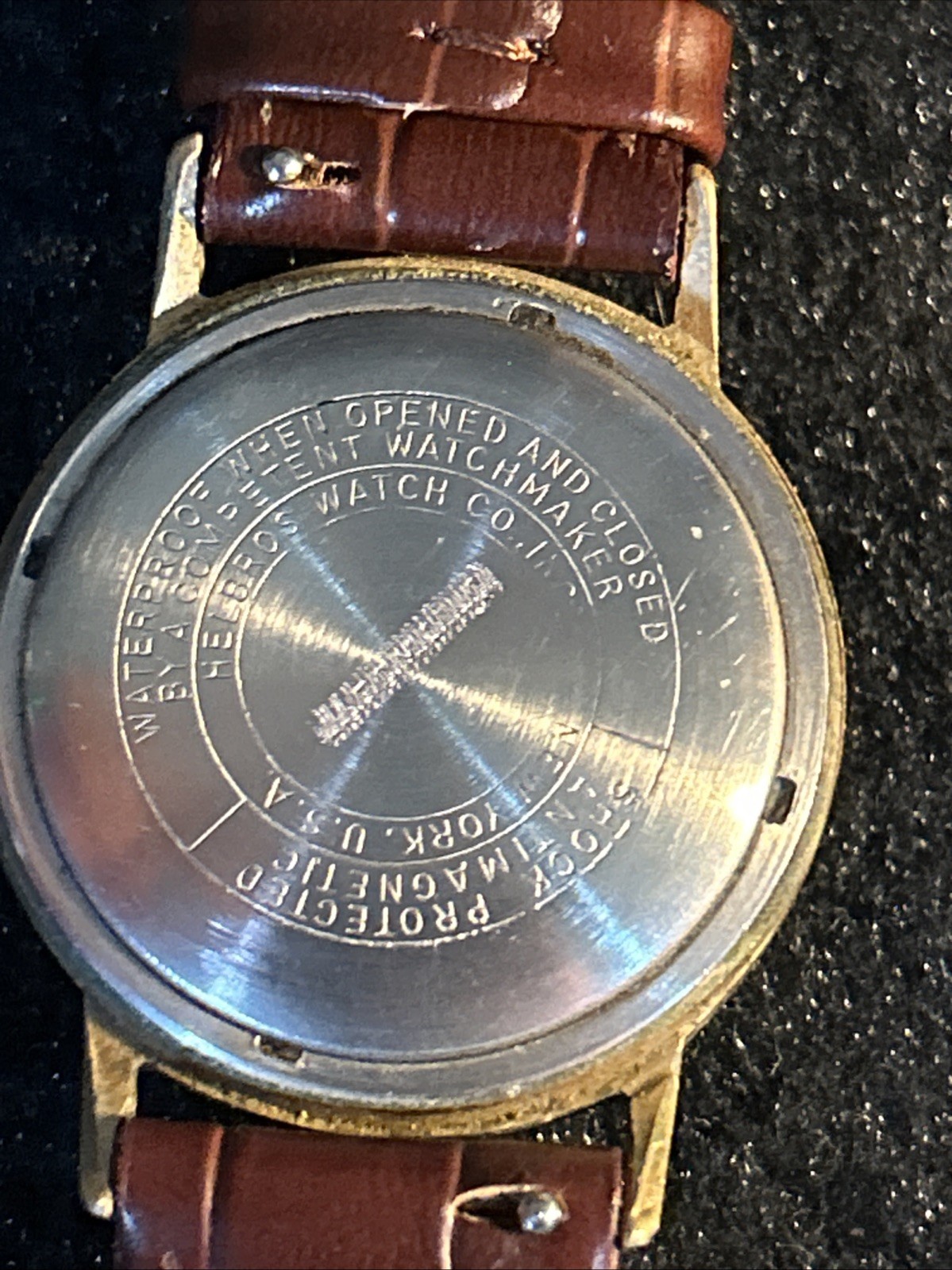 Vintage Helbros Invincible Men’s Watch Mechanical Hand Wind Gold Tone