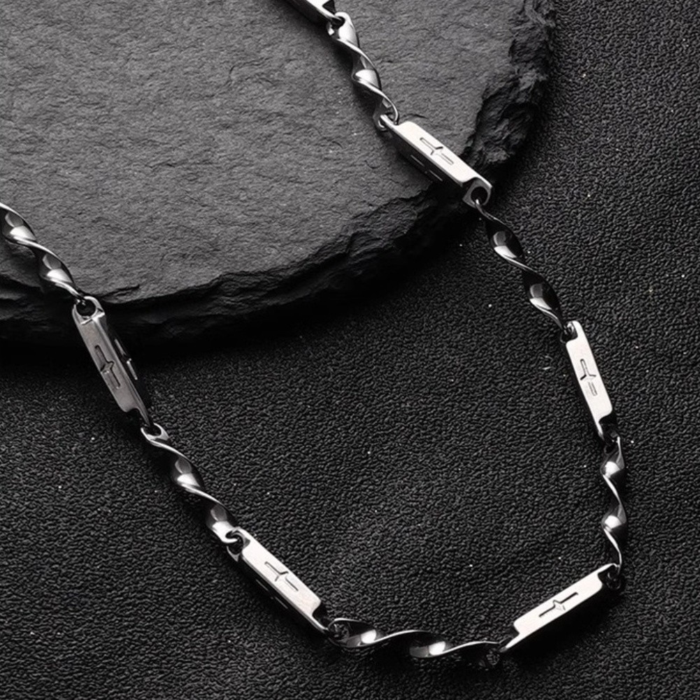Titanium Steel Rhombus Mobius Necklace – Unisex Long Clavicle Chain Silver