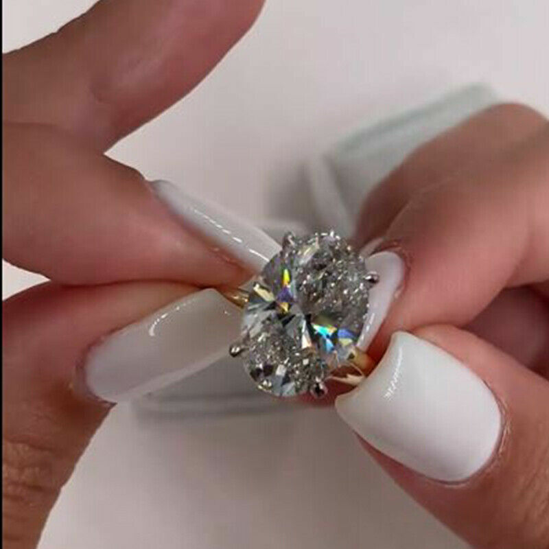2.70Ct Oval Simulated Moissanite Solitaire Wedding Ring 14K Yellow Gold Plated