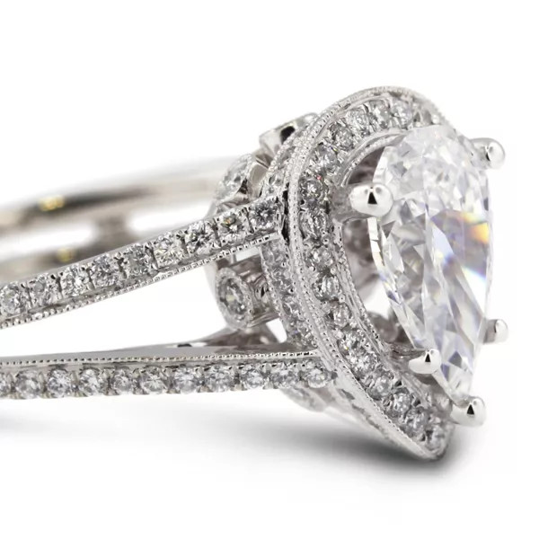Side Stone Engagement Ring 18K Gold Halo 1.80 Carat Pear Lab-Grown Diamond E SI1
