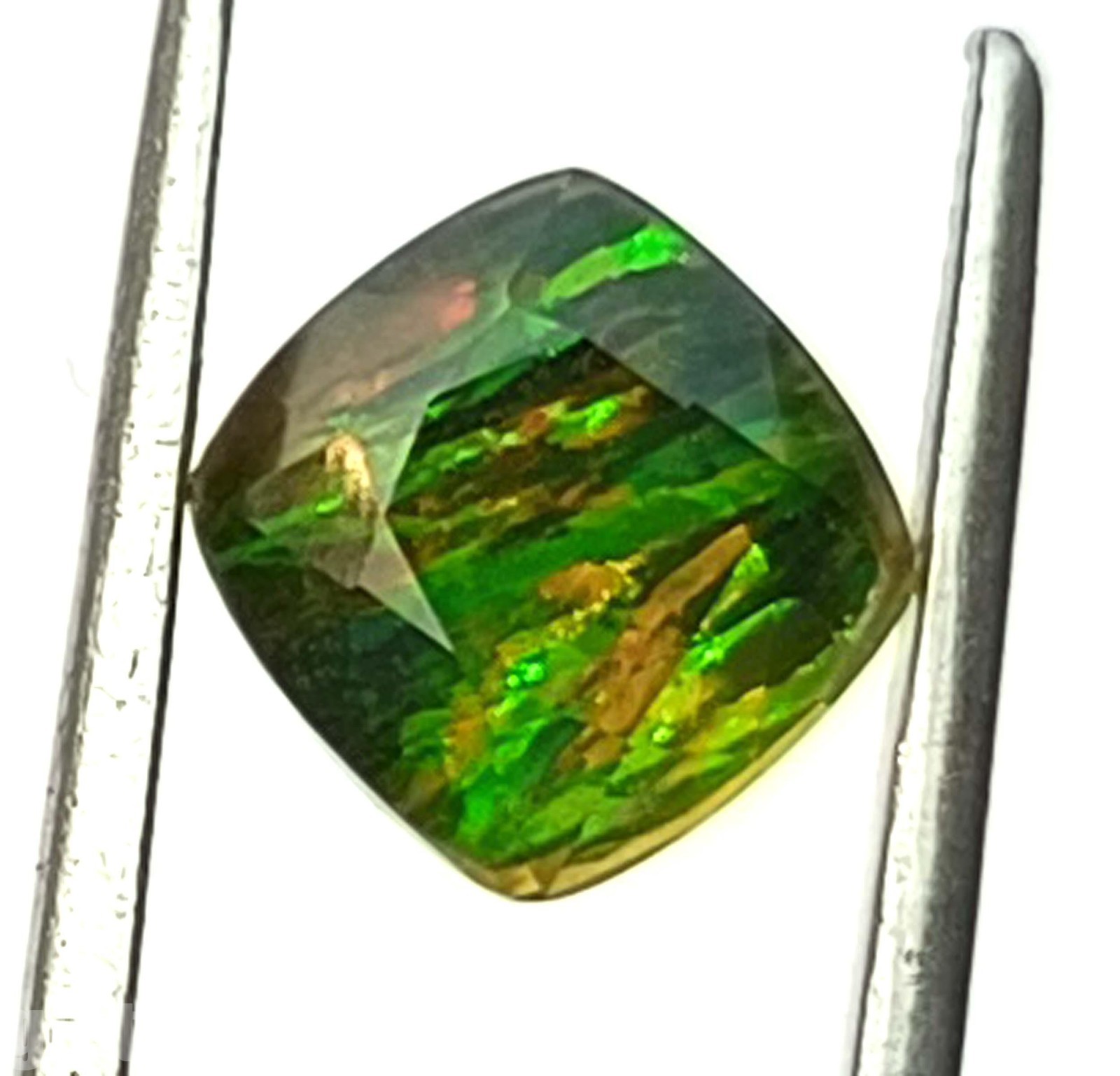 Brilliant 5.35Ct Natural Sphene Titanite Cushion Cut IGL Full Fire Gemstone 5DNC