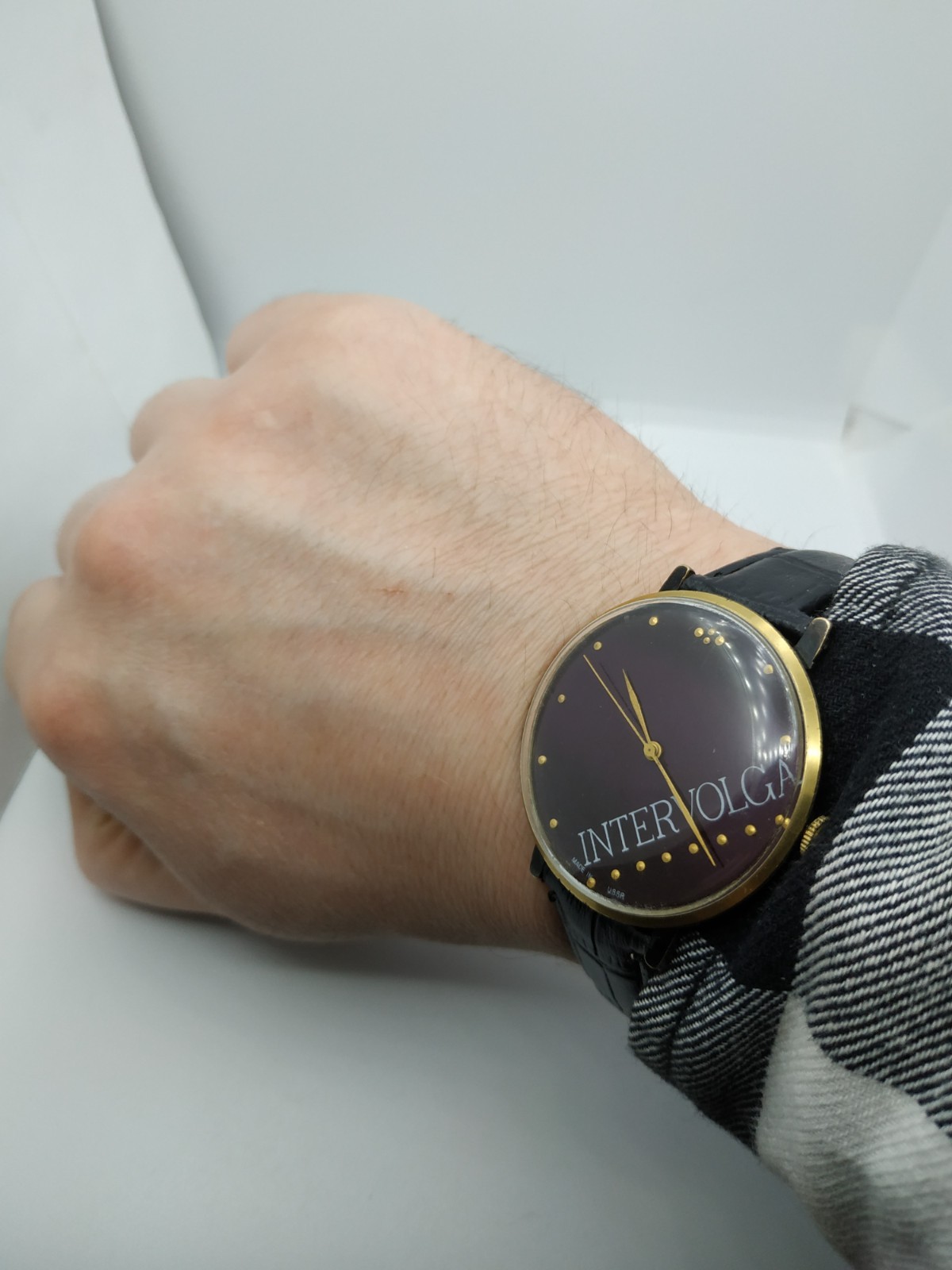 Men’s Vintage Watch Zarya SEKONDA INTERVOLGA USSR Mechanical Retro Soviet Dress