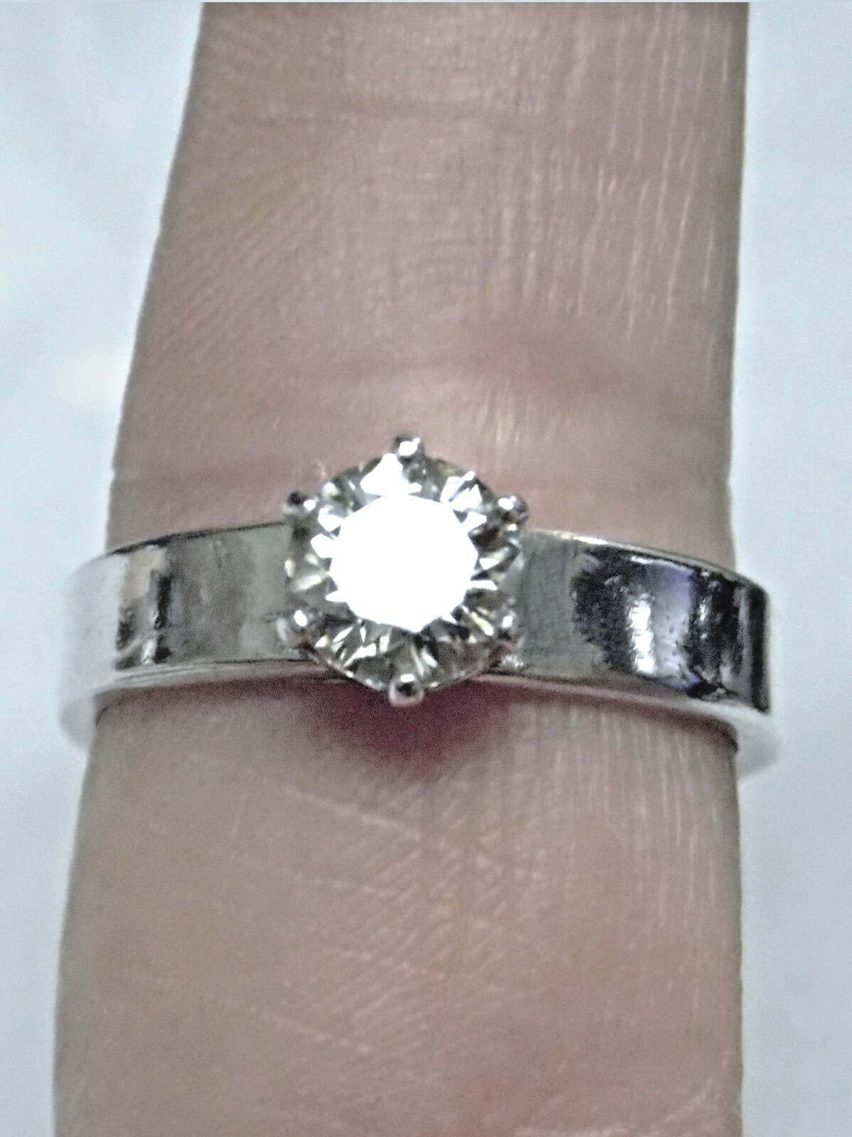 White Zirconia – Size 6.5 Ring – 925 Sterling Silver USA Made – 4.5mm Wide Band