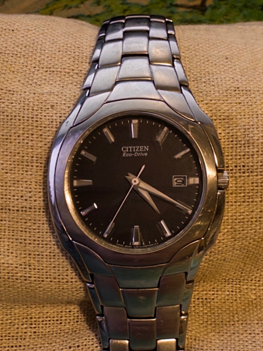 Citizen Eco-Drive 40mm Paradigm Watch Stainless E111-S022240 Watch Working