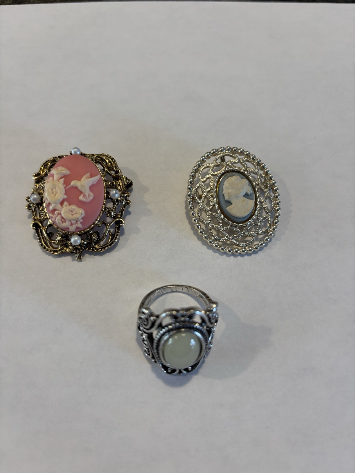 Lot of Jewelry 12 Pieces