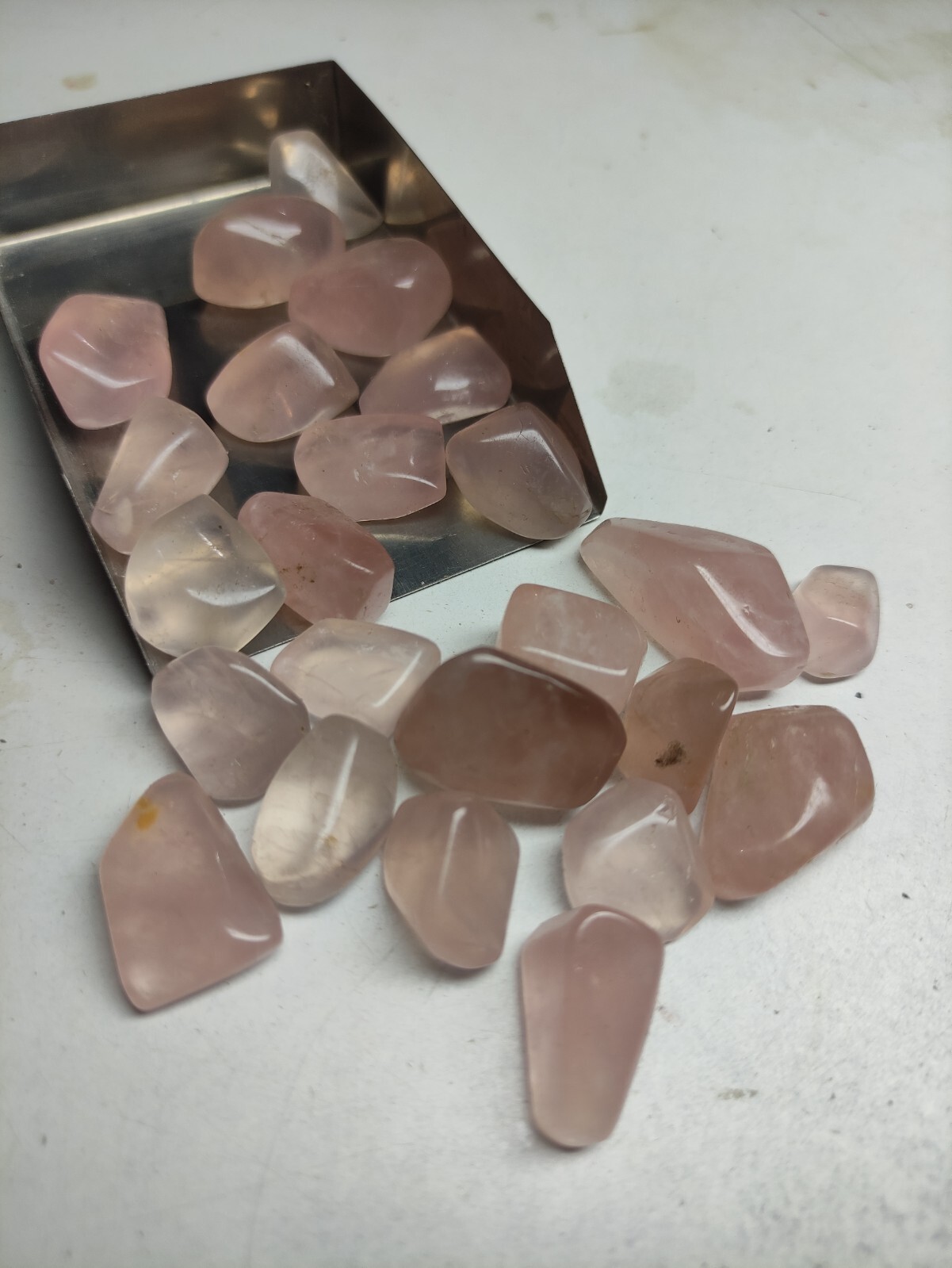 Natural Rose Quartz Tumbles – Healing Crystals for Love and Harmony 50g LOT