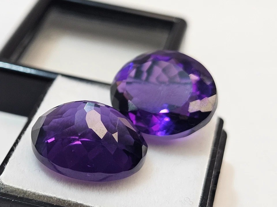 Oval Cut Pair Natural Amethyst 22-23 Ct Loose Gemstone For Making Earing