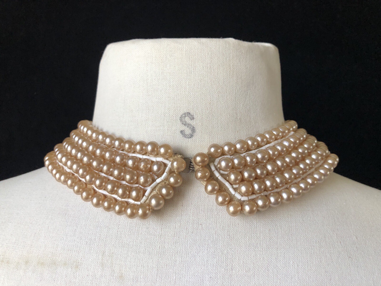 VTG Faux Pearl Beaded Necklace /Collars (4) Japan 1 Bar & Beards Top Hit Fashion
