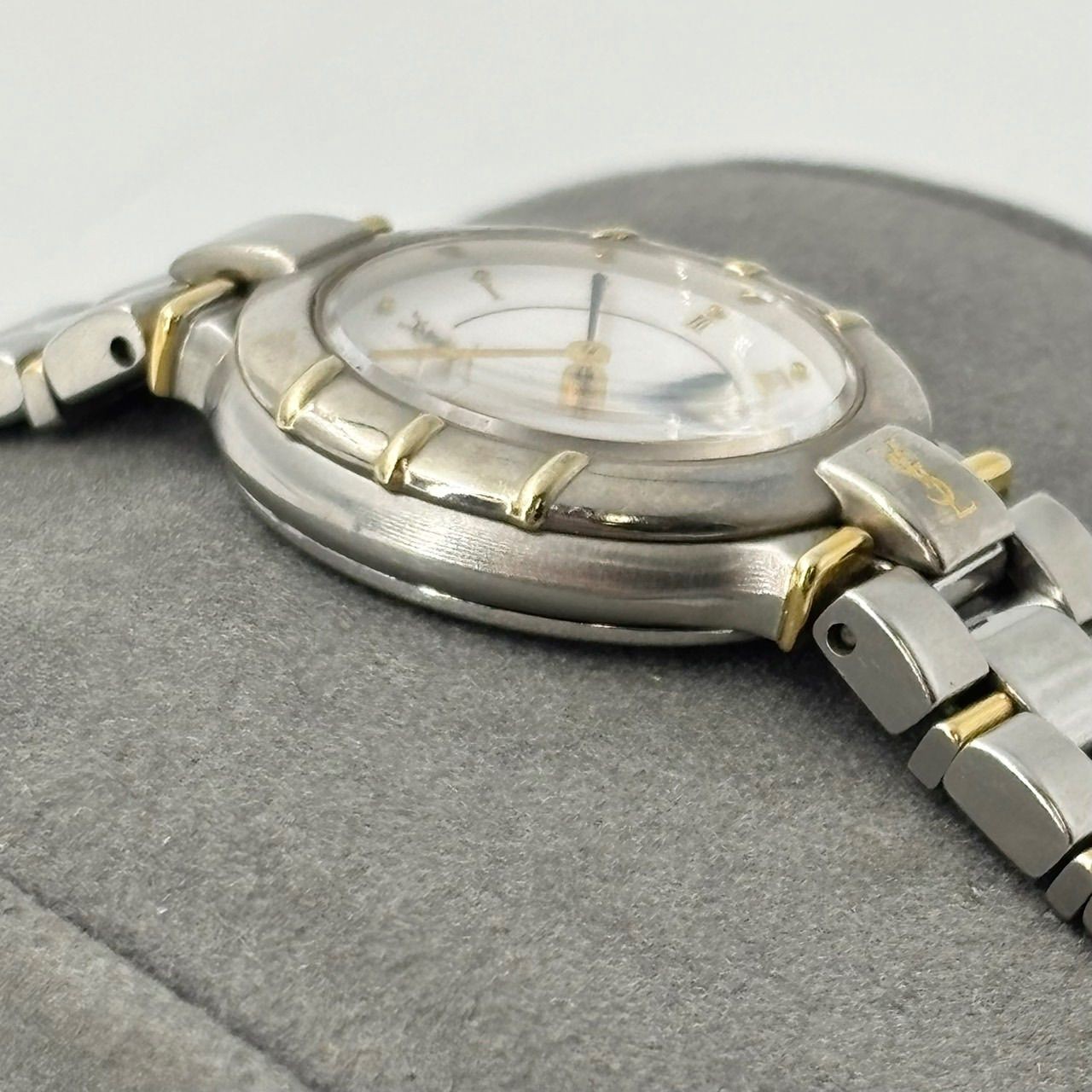 Yves Saint Laurent ladies’ watch 1805