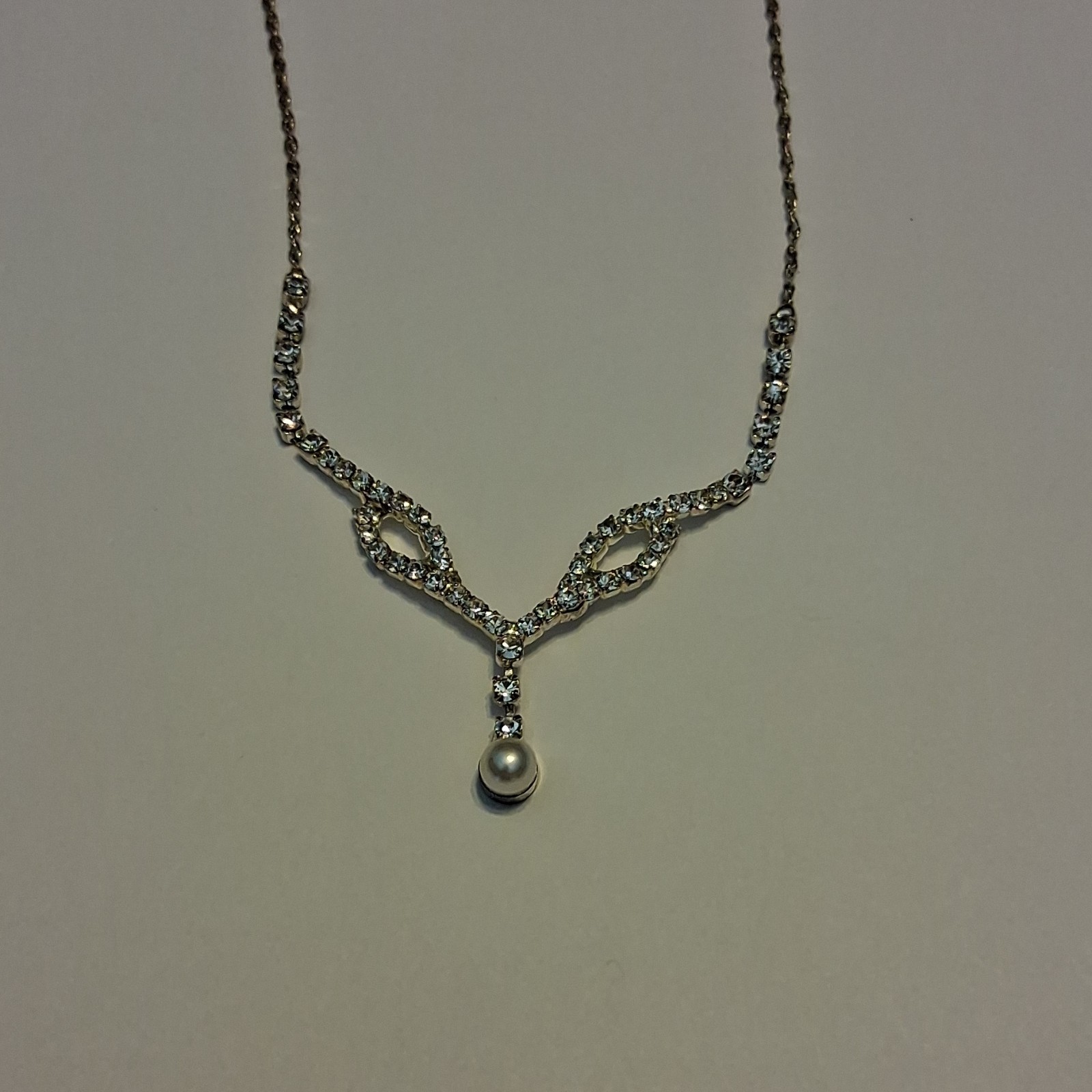 Silver Tone Crystal Round Charm Pendant Necklace Faux Pearl Drop Lobster Clasp