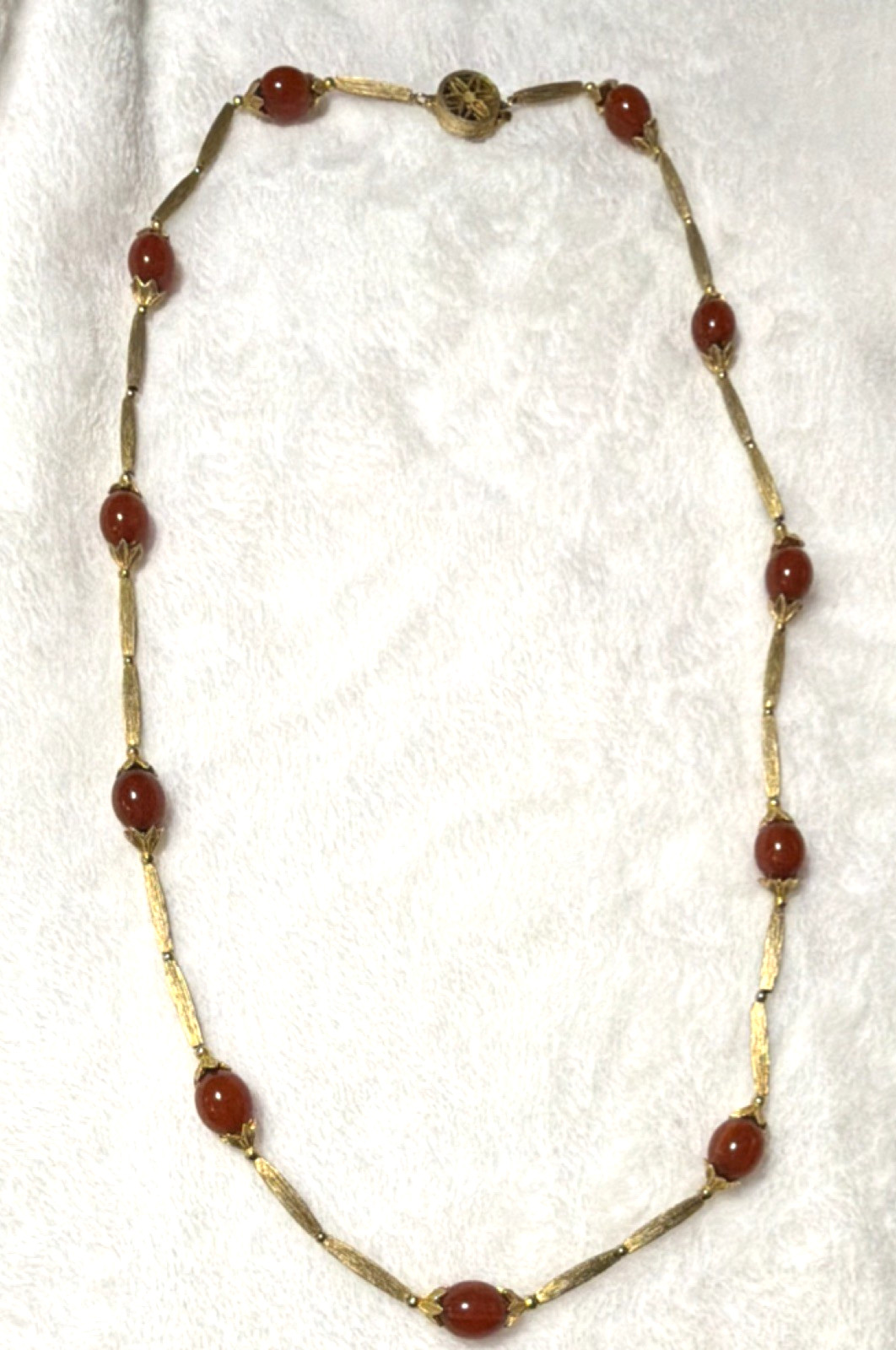 Vintage Carnelian Oval Bead Bar Link Necklace Gold Tone Red 24in Box Closure