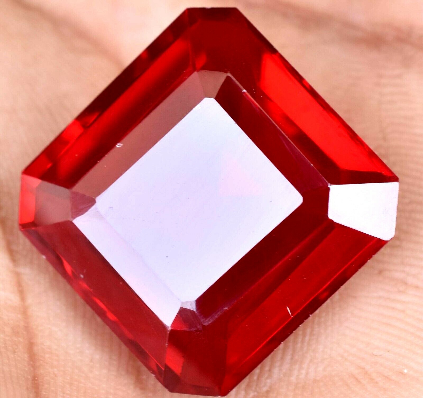 AAA Mogok Blood Red Ruby 58.85 CT Certified EXQUISITE Treated Emerald Gemstone !