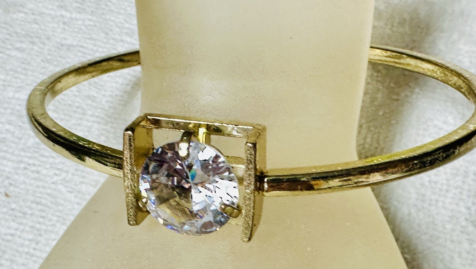 Gold Tone Clamp Bangle Bracelet Huge Rhinestone Focal b183