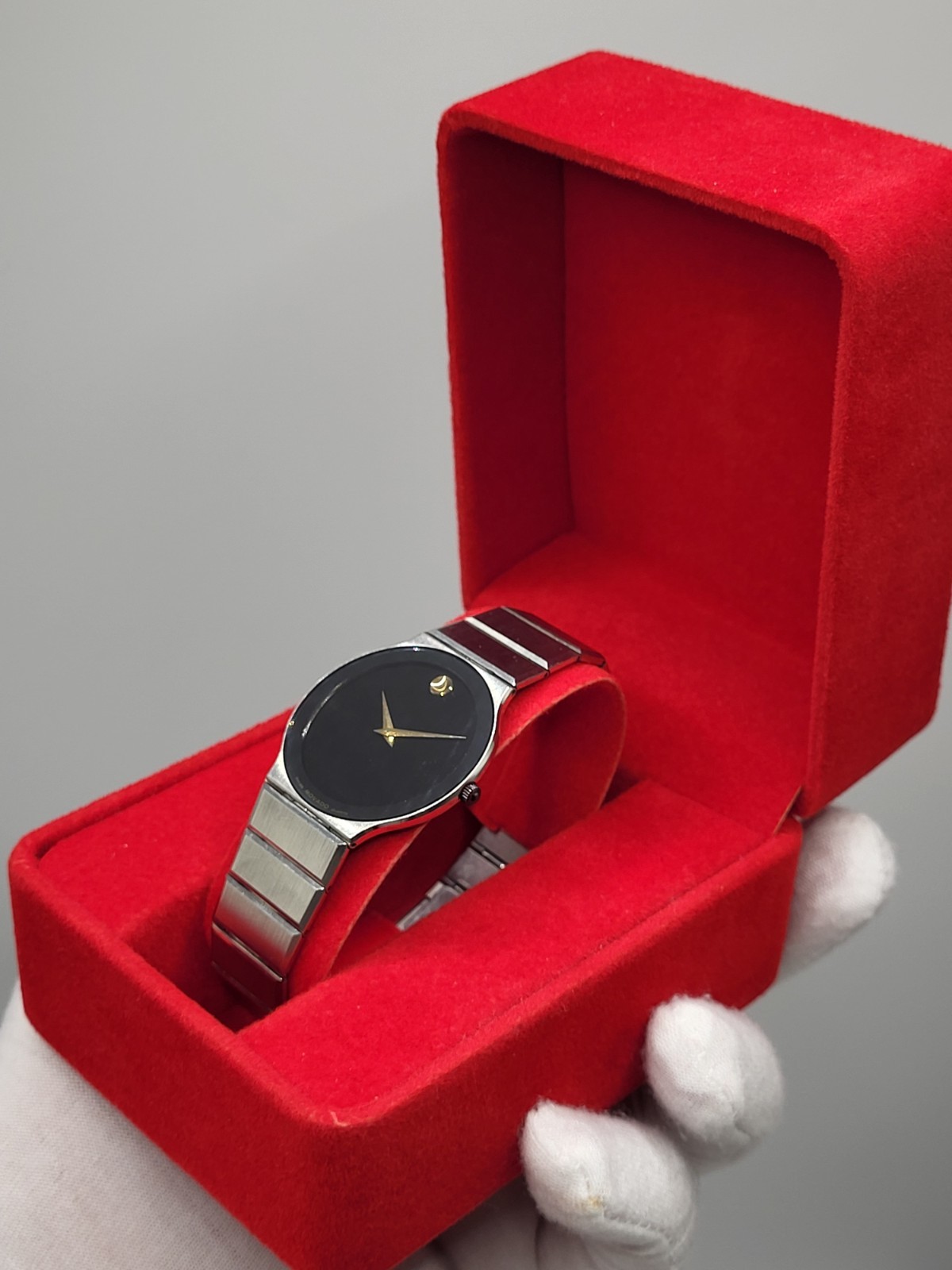 32mm [RARE] Ultra THIN Movado 1990 Museum Women’s Watch 84-40-880 Swiss 7.5″