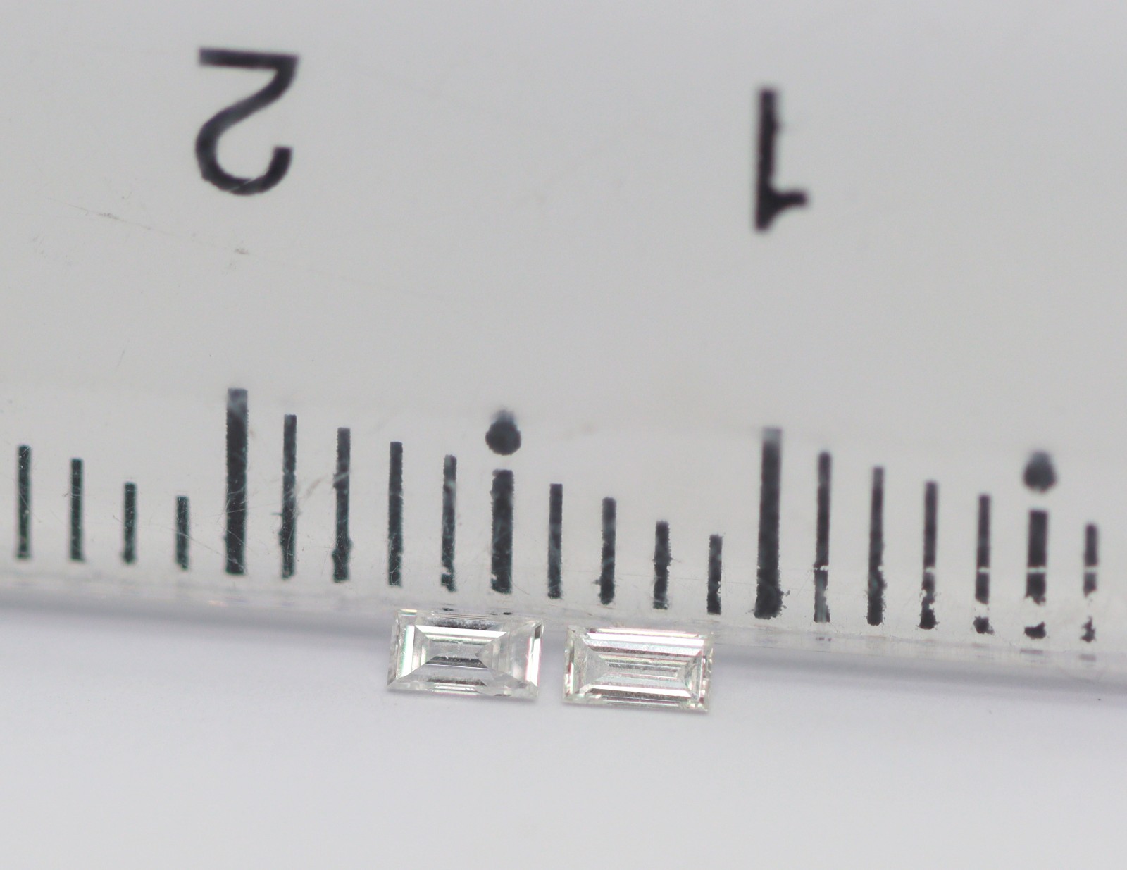 0.089 Ct 100% Natural Loose Diamond Straight Baguette Cut 2 x 1 mm 2 Pcs F/VVS1