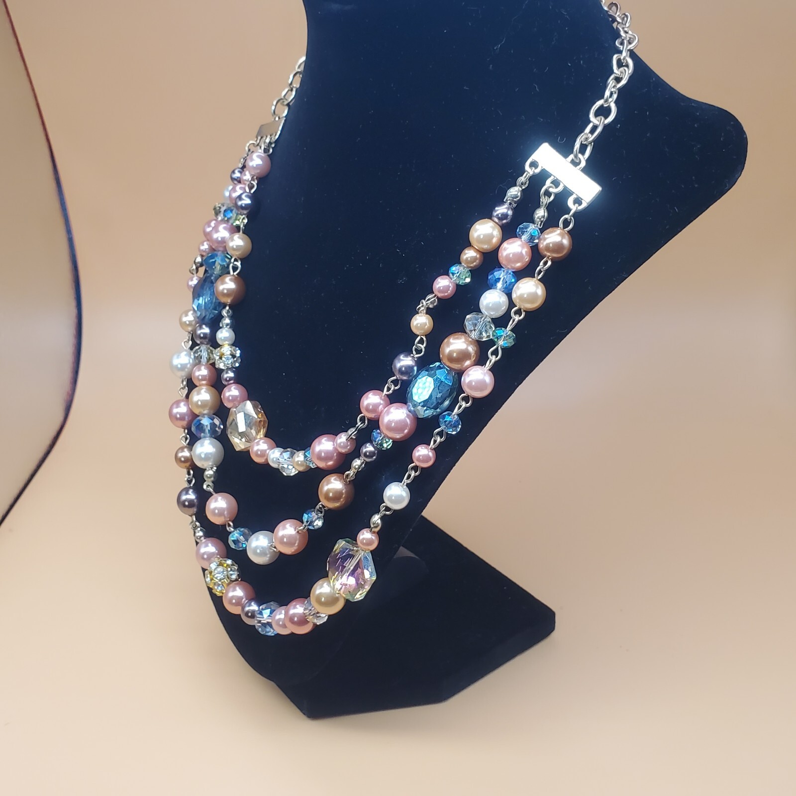 Pearl / Faux Pearl & Briolette Glass Necklace Triple Strand Multicolor Gold Tone