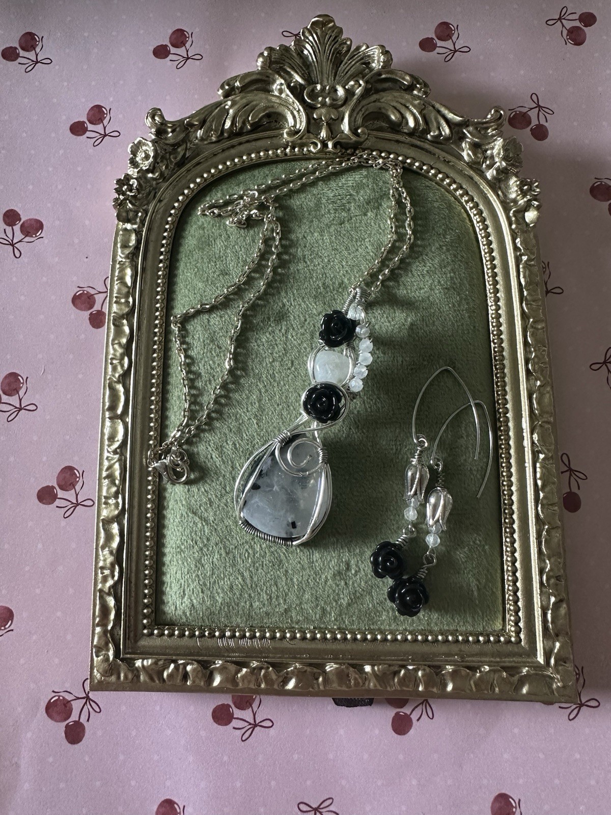 Handmade Moonstone Pendant Necklace With Matching Earrings