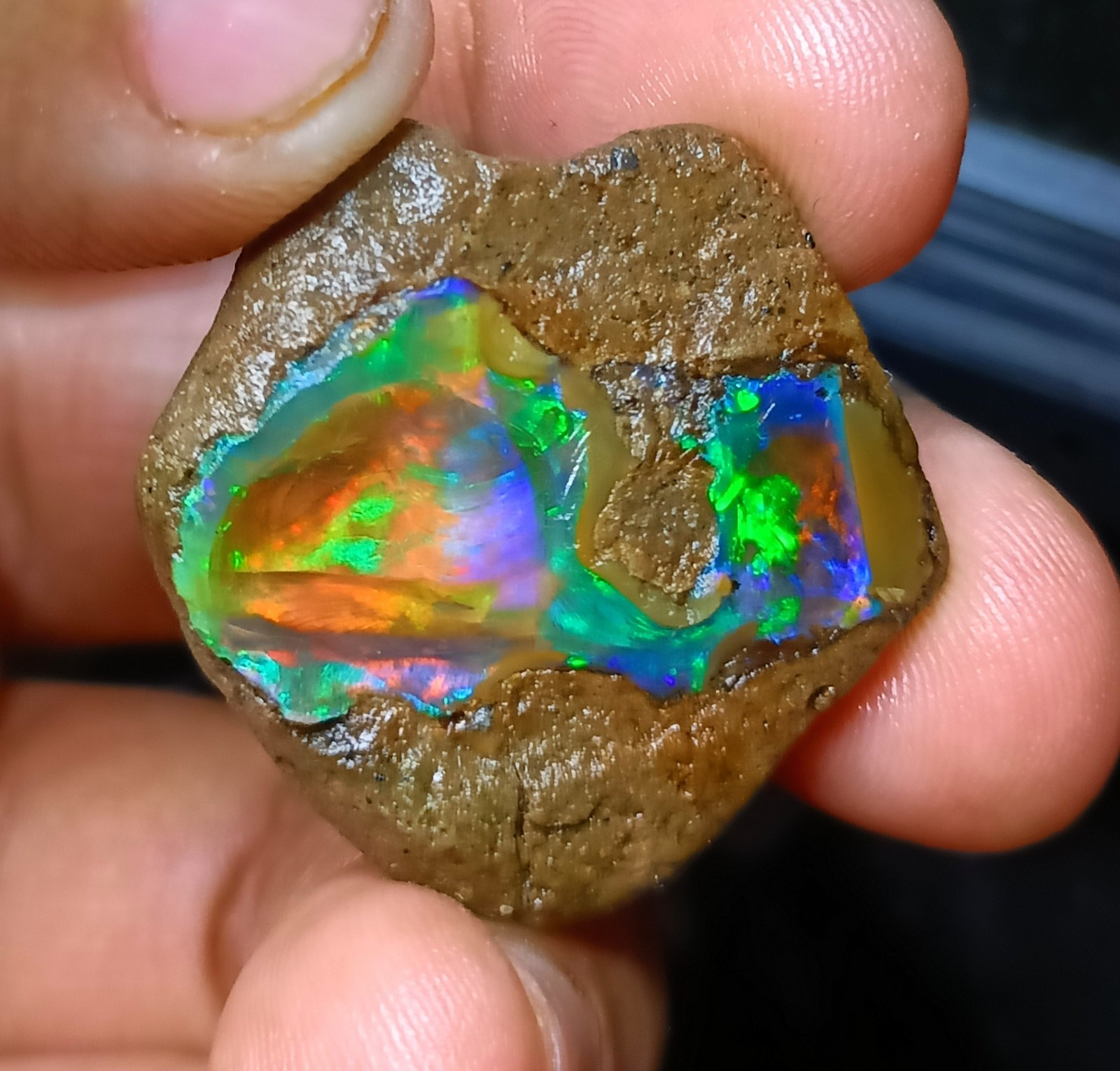 43 Carat, Natural Ethiopian Opal Raw Rough, Multi Flash Gemstone.