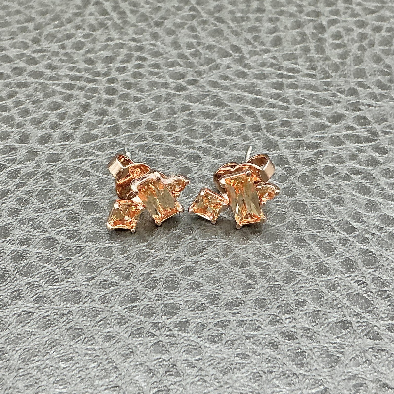 Bomb Party Earrings Gold Tone Champagne Crystal Stud Womens Asymmetrical Jewelry