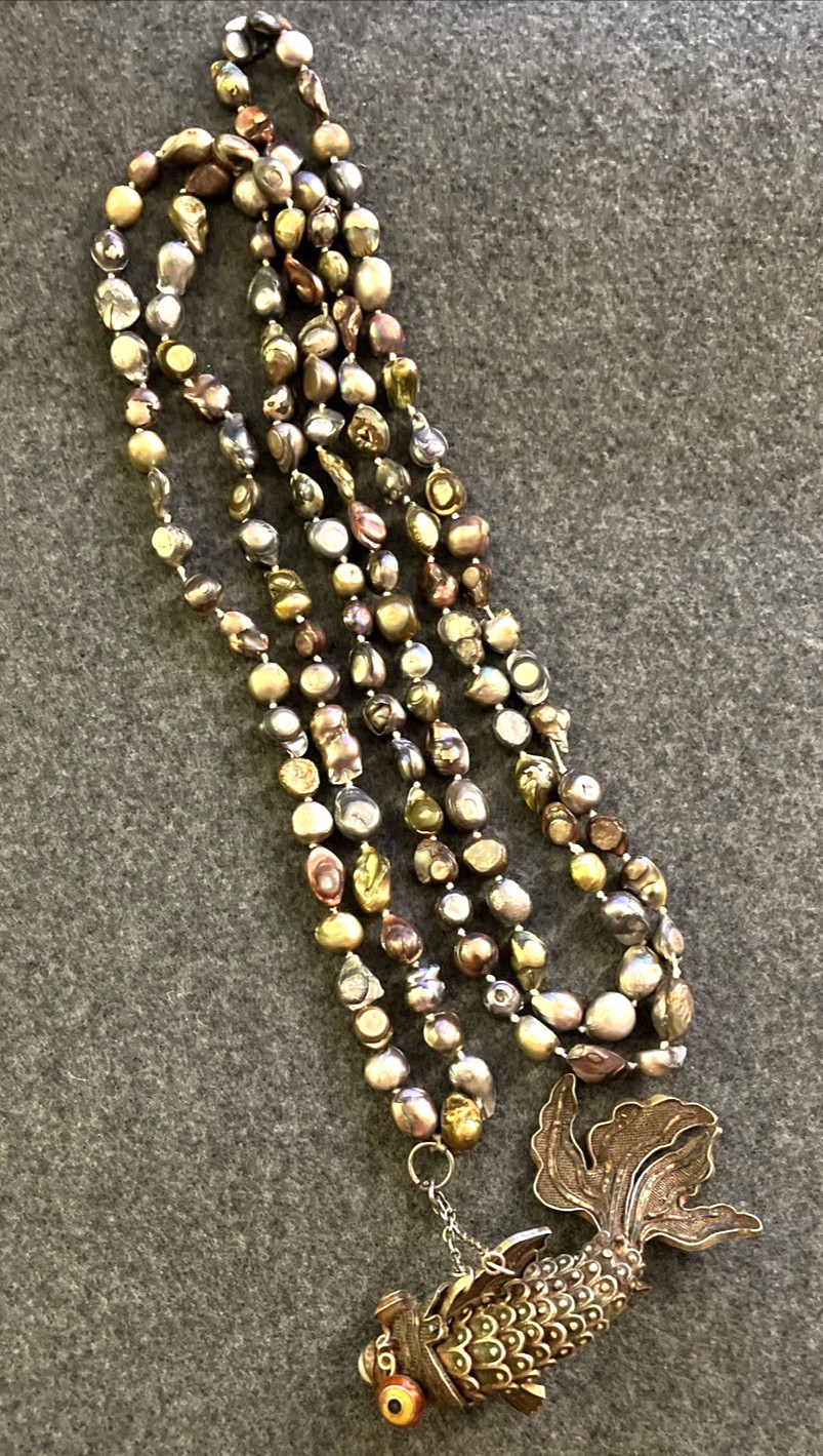 Vintage Large Silver Articulated Koi Fish Pendant Fresh Water Pearl 60″ Necklace