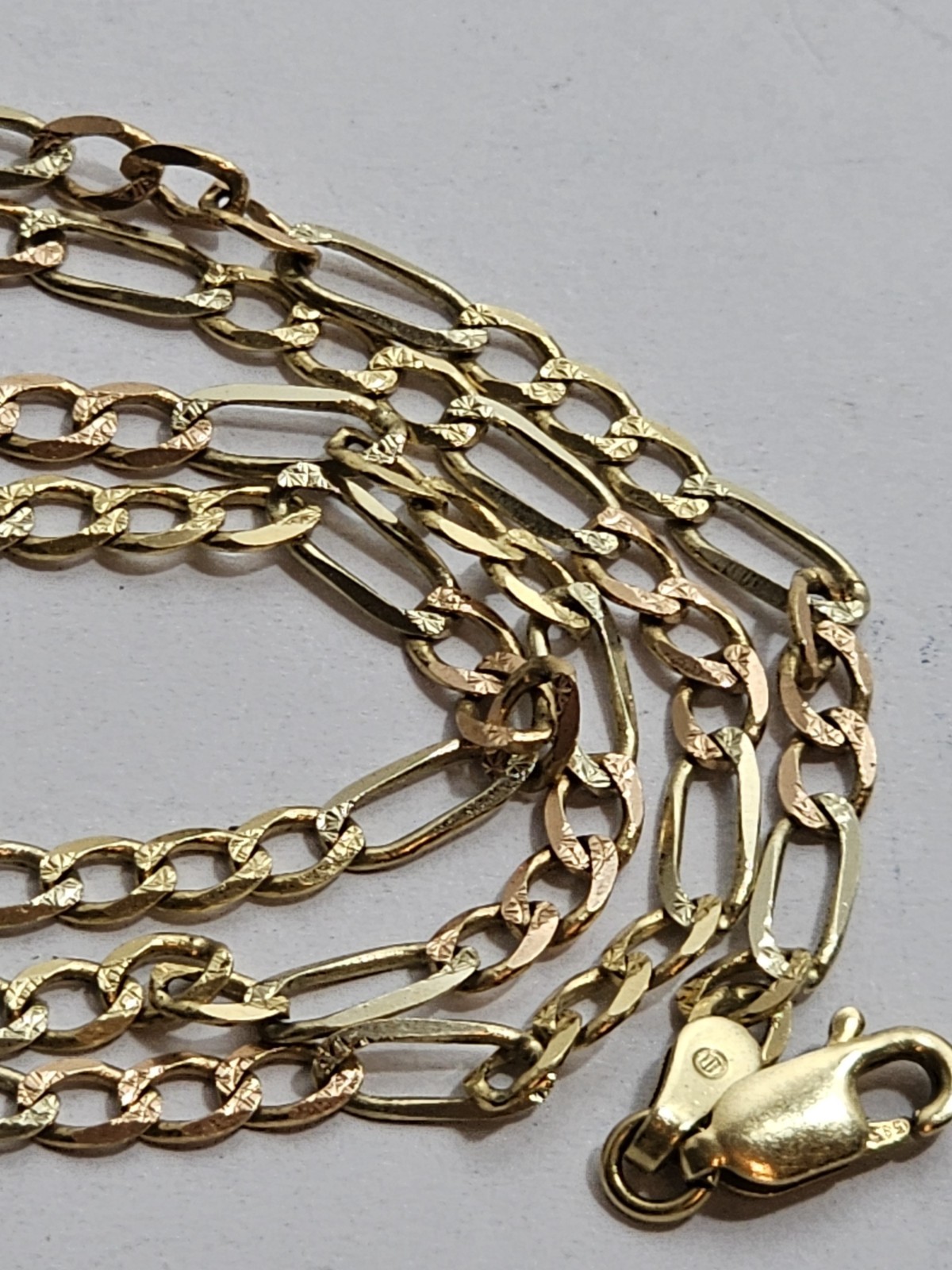 Solid 14k gold tri-color figaro chain necklace 8.grams 24″