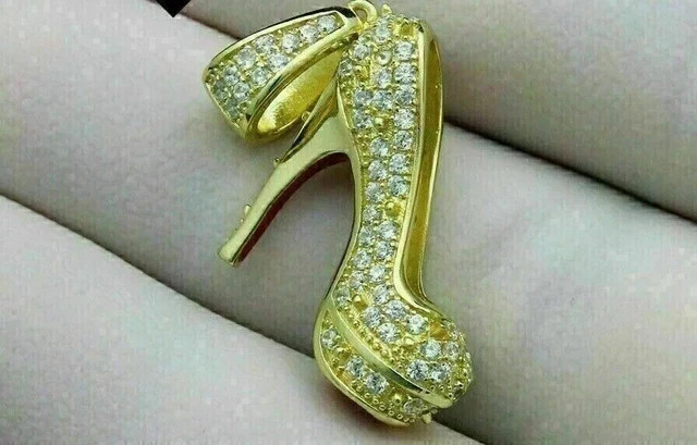 High Heel Unisex Pendant 14K Yellow Gold Finish Round Cut Simulated Diamond