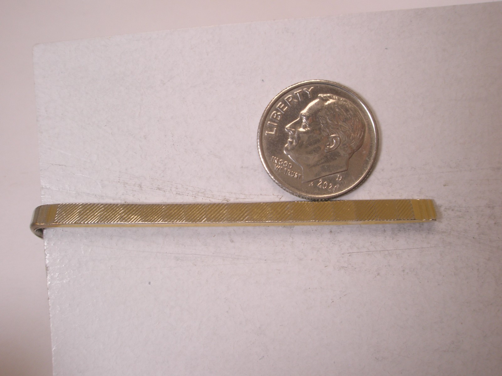 2-5/16″ Ultra Thin Design Gold Tone Vintage DANTE Tie Bar Clip quality w/chain