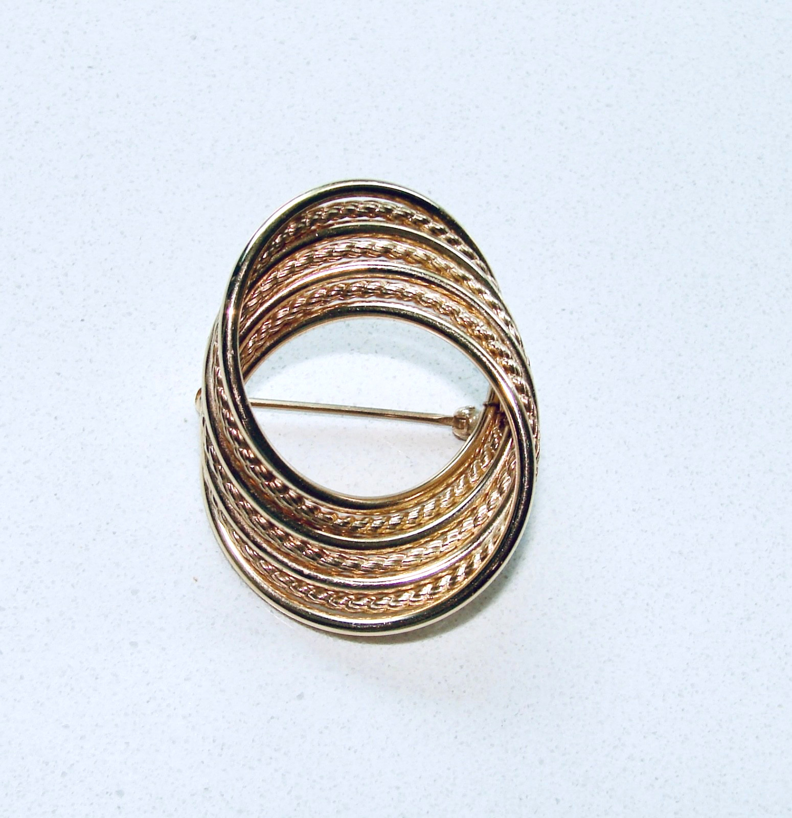 VINTAGE 14K YELLOW GOLD INFINITY KNOT LOOP LAYERED CIRCLES BROOCH PIN 5.46G