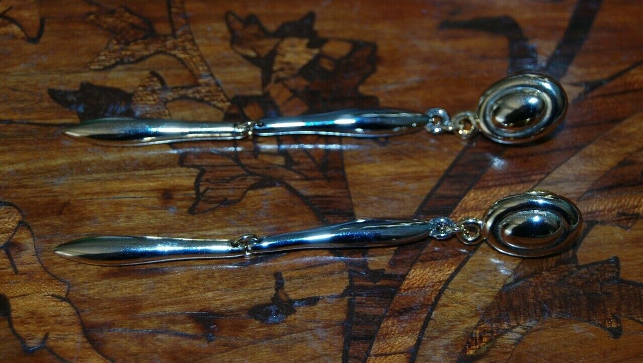 Elegant Vtg 80 Couture Silver & Gold Toned Metal Modern Style Drop Post Earrings