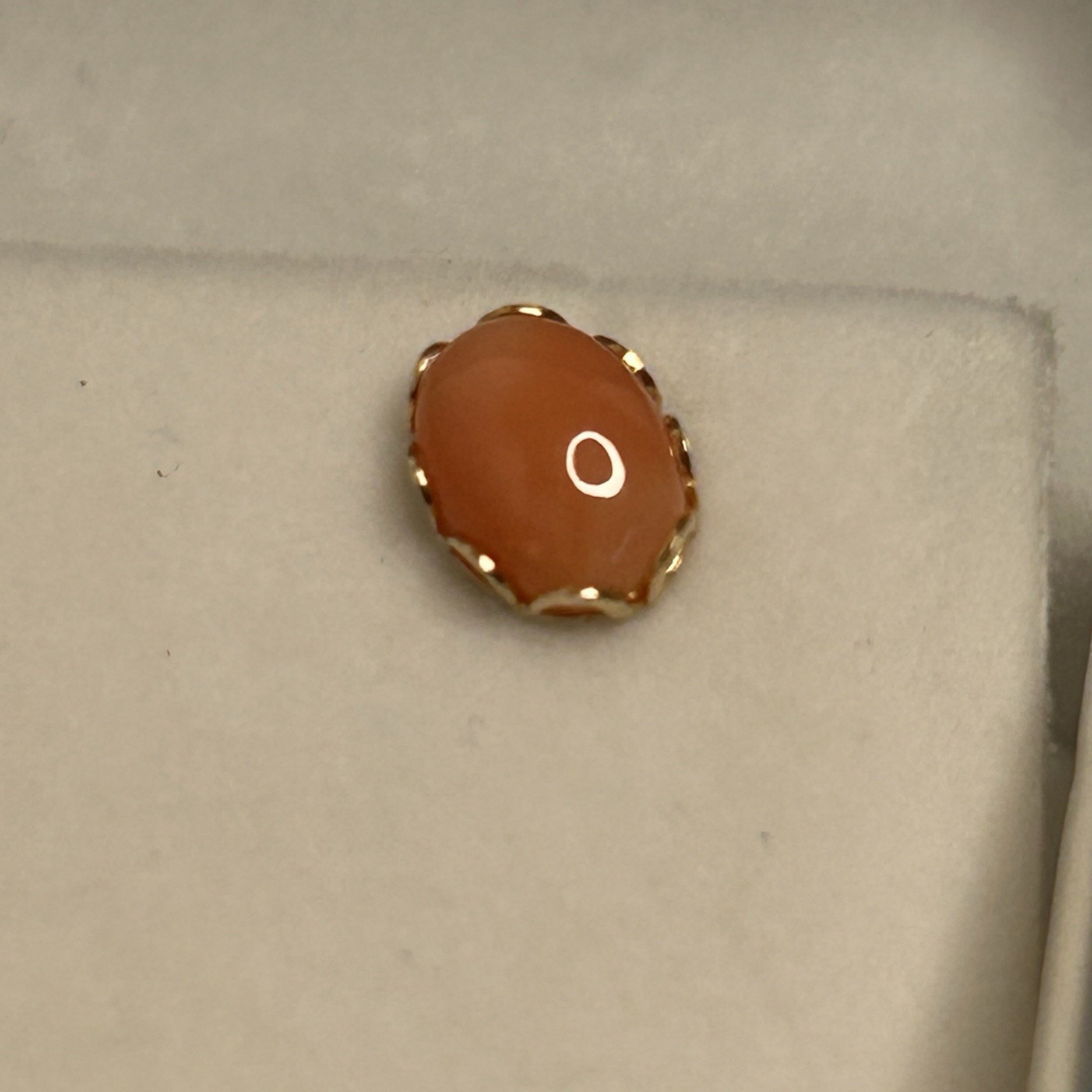 Maui Divers Jewelry of Hawaii 14k Gold Orange Coral Oval Stud Earrings Aloha