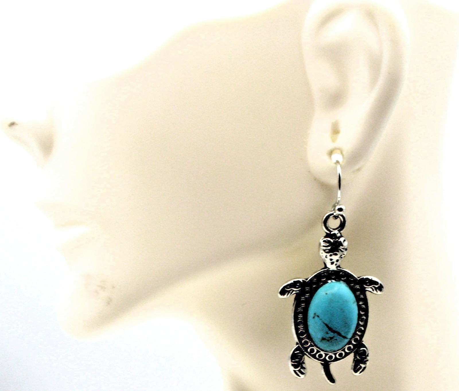 Silver Tone Turtle Necklace and Earring Set, Turquoise Stone, 16.5″ & Extender