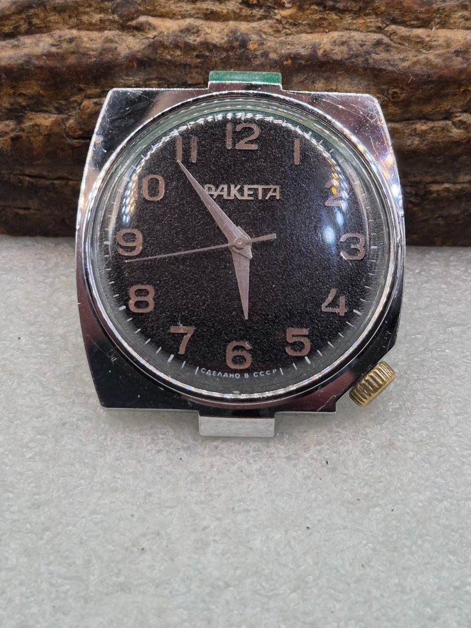 Vintage Soviet mechanical wristwatch RAKETA 2609 HА.