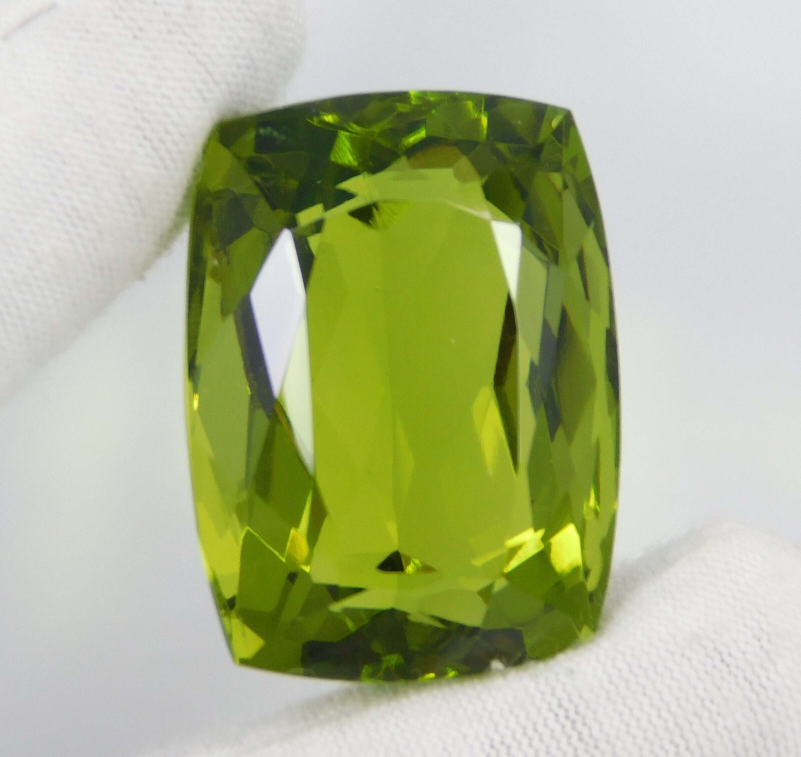112.65 Ct Natural Green Peridot Cushion Cut Certified Loose Gemstone